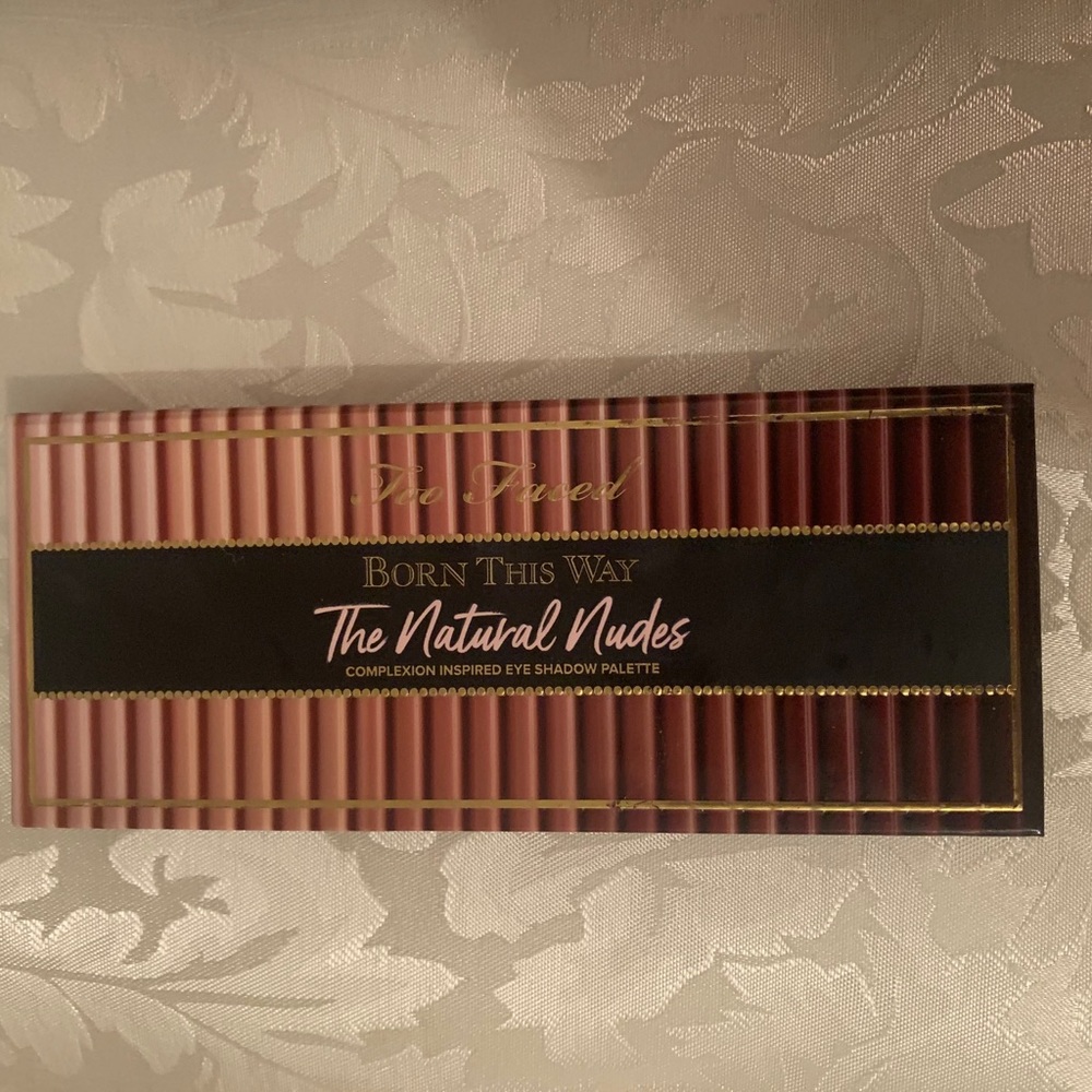 Too Faced Born This Way Natural Nudes Palette